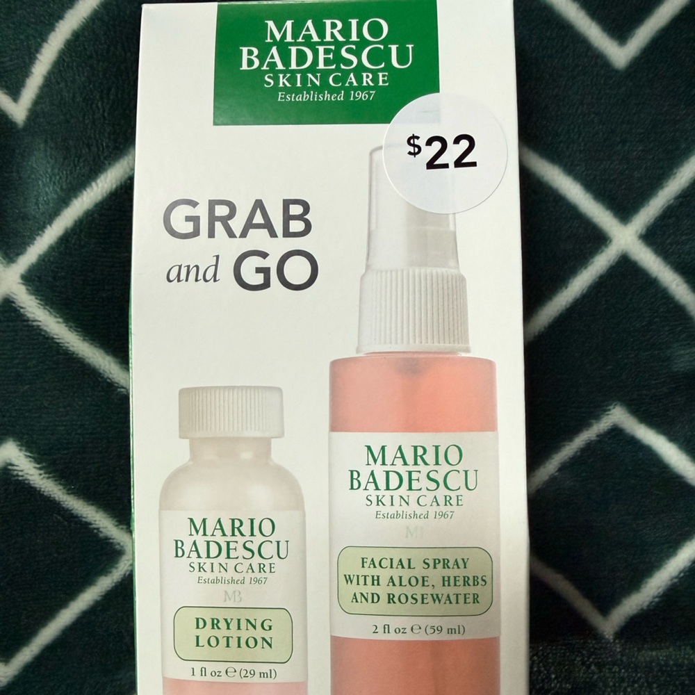 Mario Badescu Facial Spray & Drying Lotion Travel Duo - Pink and White